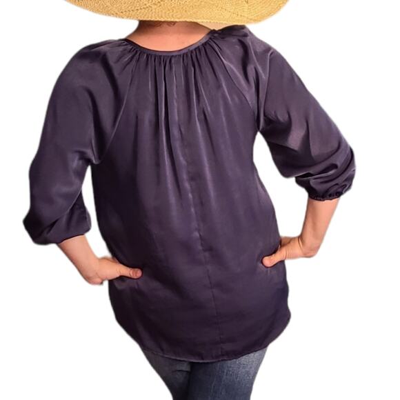 Blue silky/satiny top size medium Miami - Picture 2 of 10